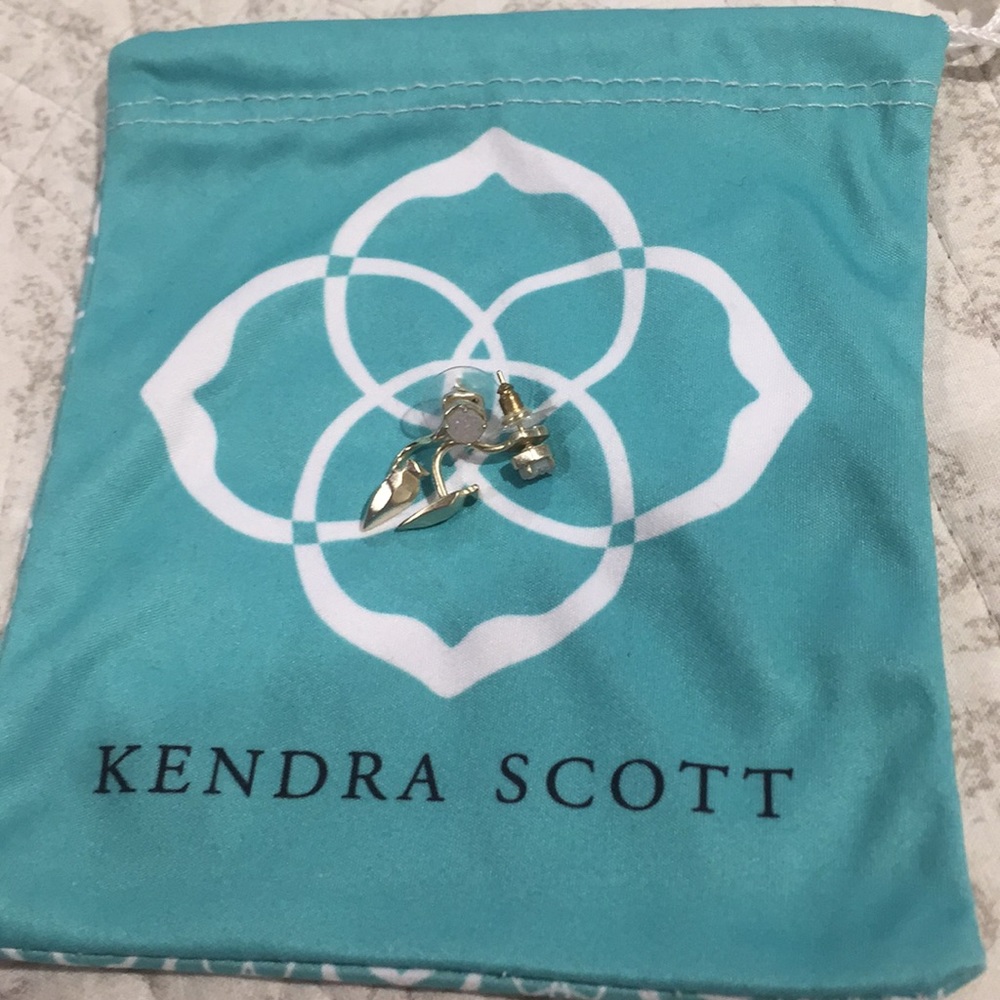 Kendra Scott studs